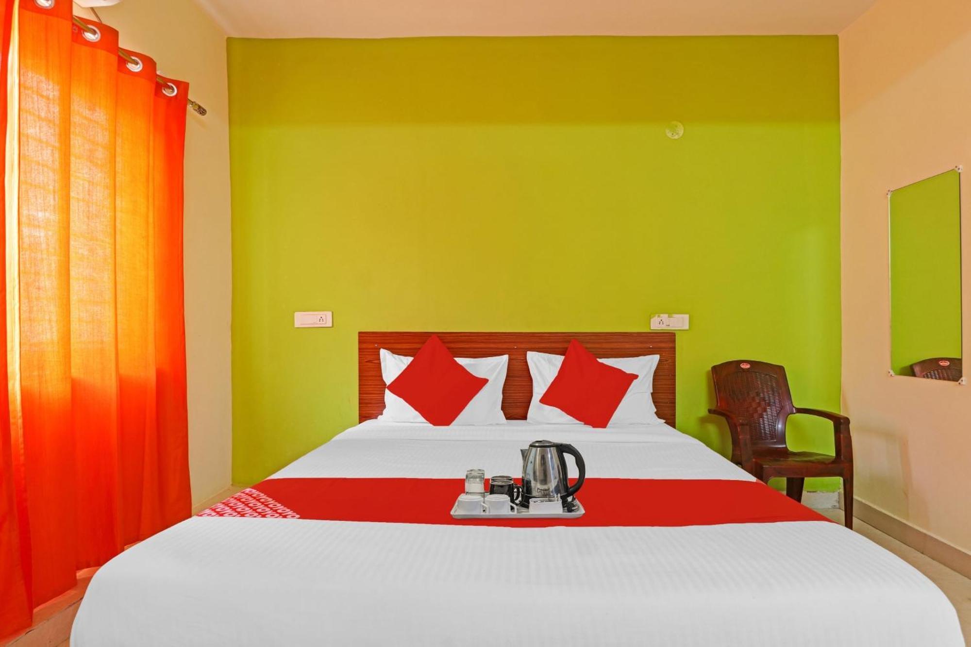 Super Hotel O Dk Reddy Square Хидерабад Екстериор снимка