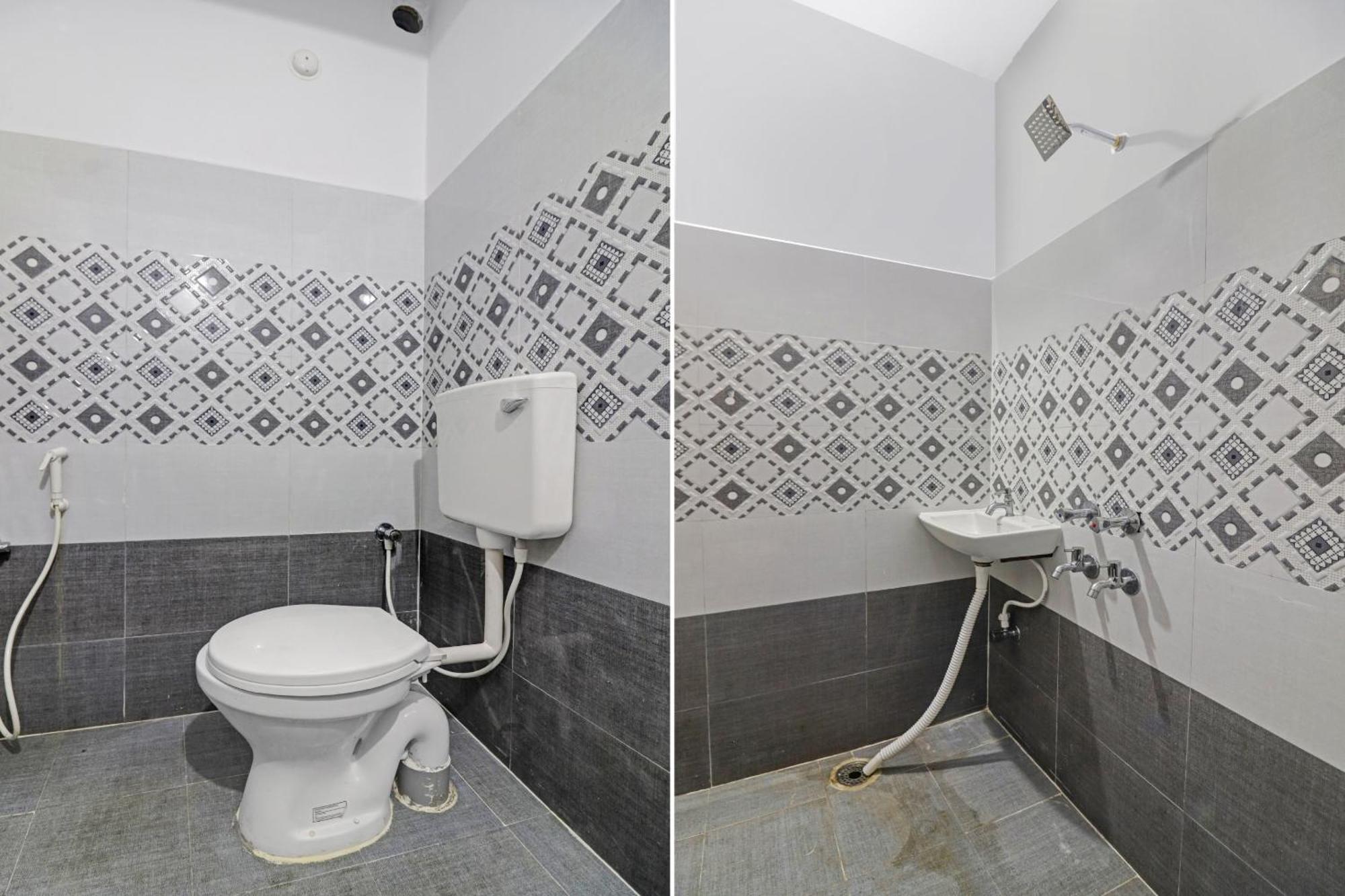 Super Hotel O Dk Reddy Square Хидерабад Екстериор снимка